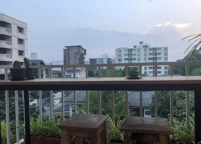 Pingplalee Female House * Bangkok