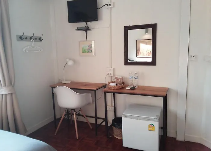 Pingplalee Female House Bangkok
